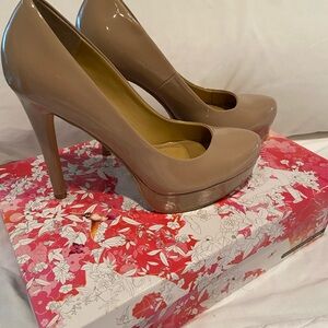 Chinese Laundry pageant interview shoes